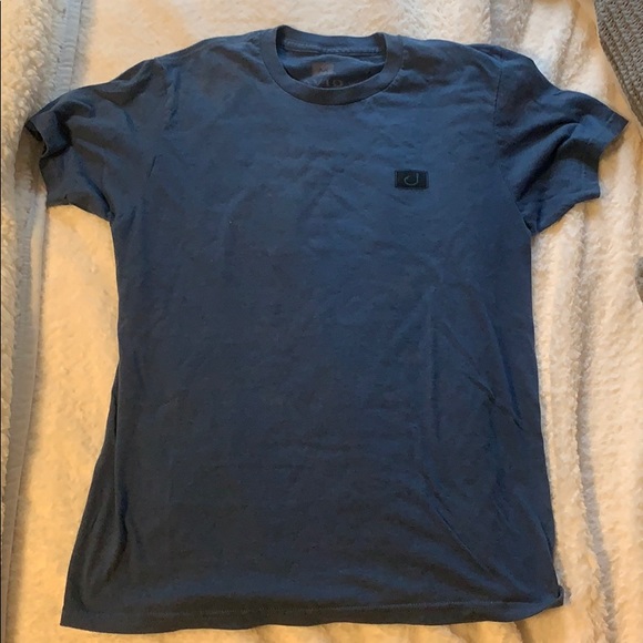 Nice beachish Tee shirt - Picture 1 of 2